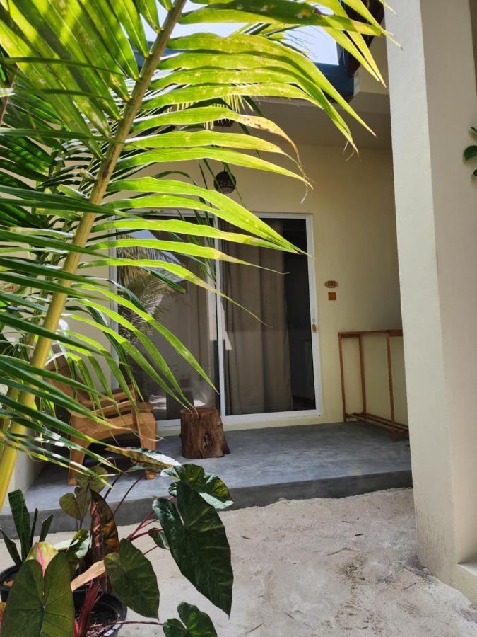 Hotel Dhigurah Dhonveli Boutique Exterior foto